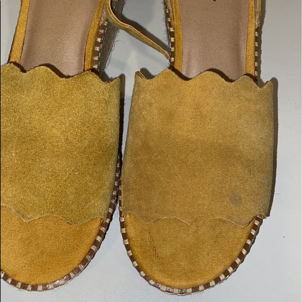 Crown Vintage Sandals - Picture 9 of 11